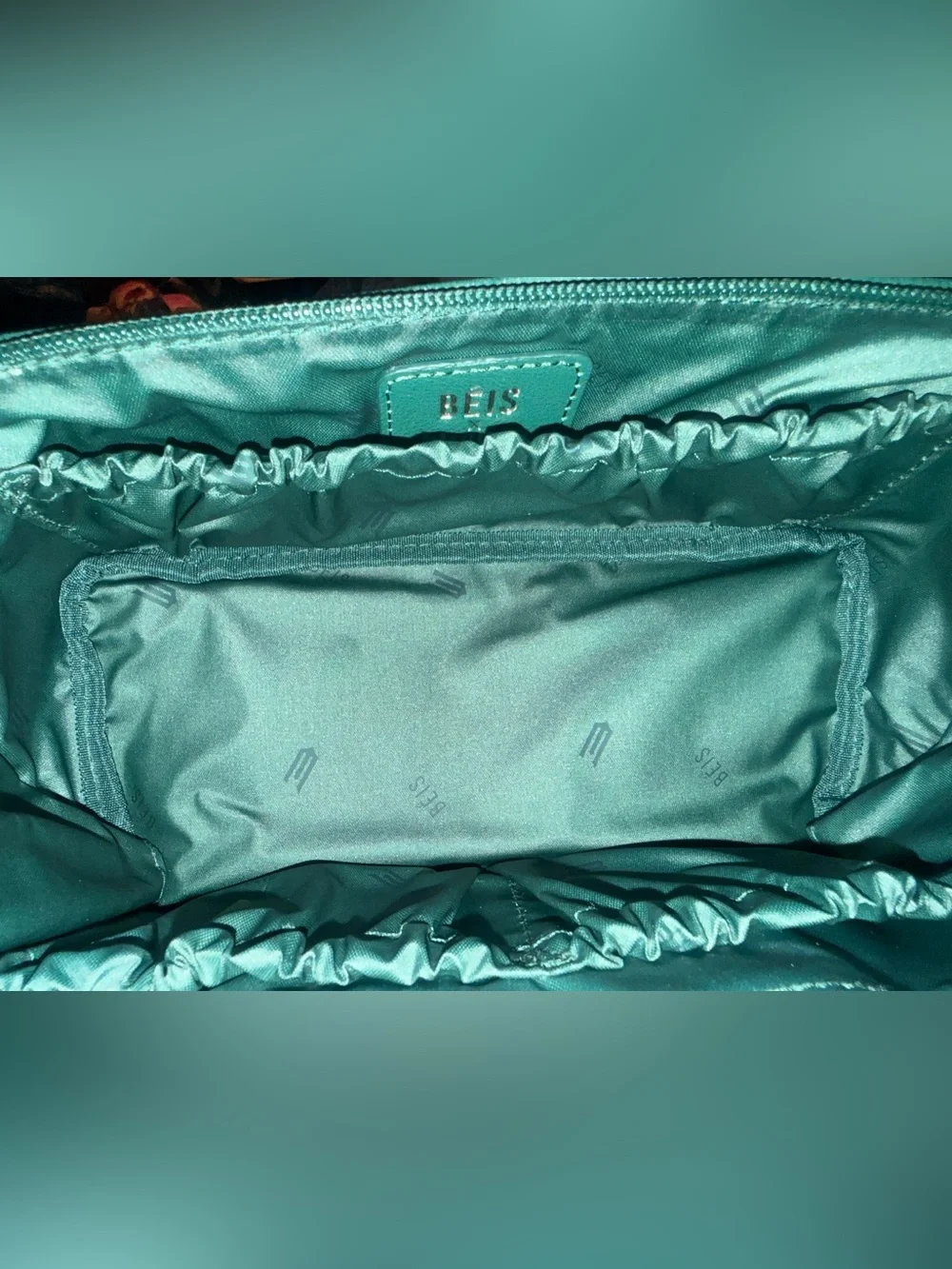 BEIS WICKED Toiletry Kit In Wicked Green. Brand New W/Original Packaging - Picture 9 of 12